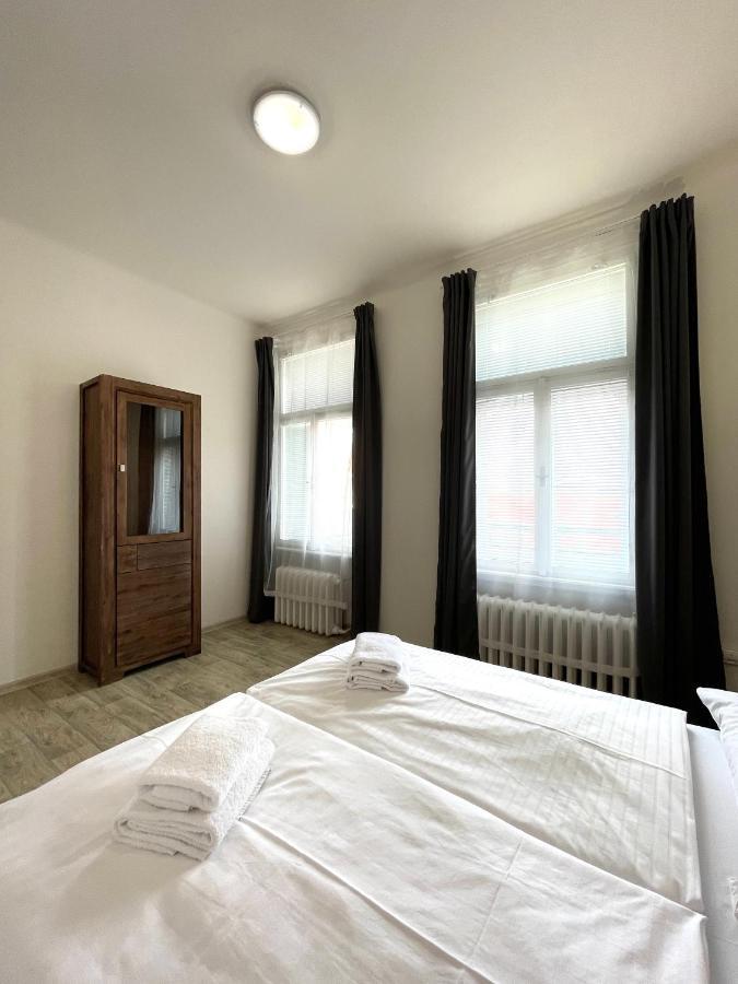 Apartamento Hradební 10 - Terrace In The Old Town Praga